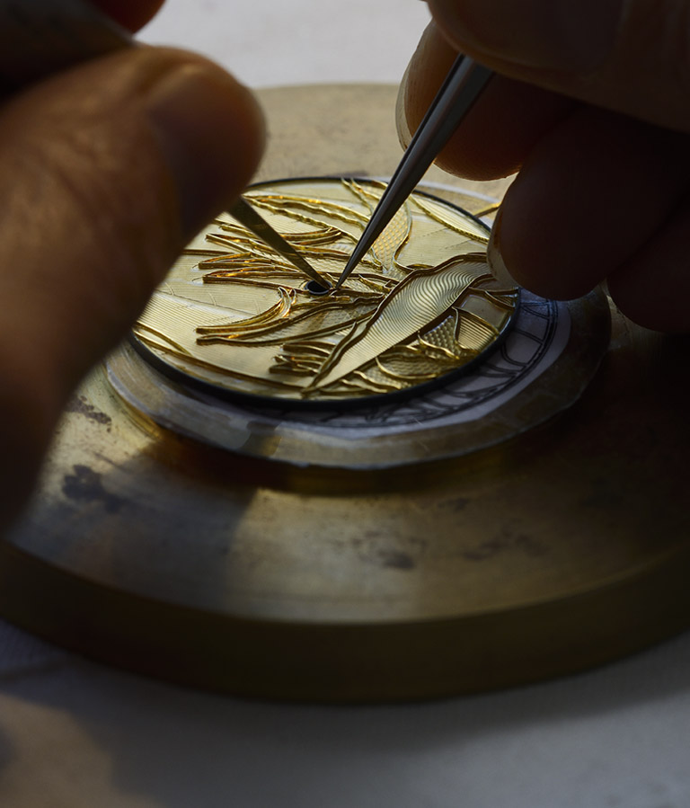 欧米茄售后客服电话多少号（欧米茄表冠掉漆）